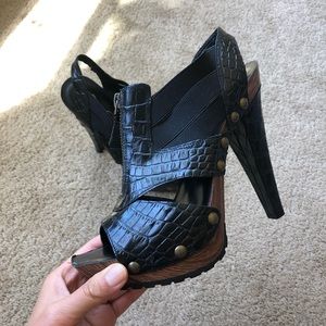 Jessica Simpson Faux Snakeskin Peeptoe Heels 7